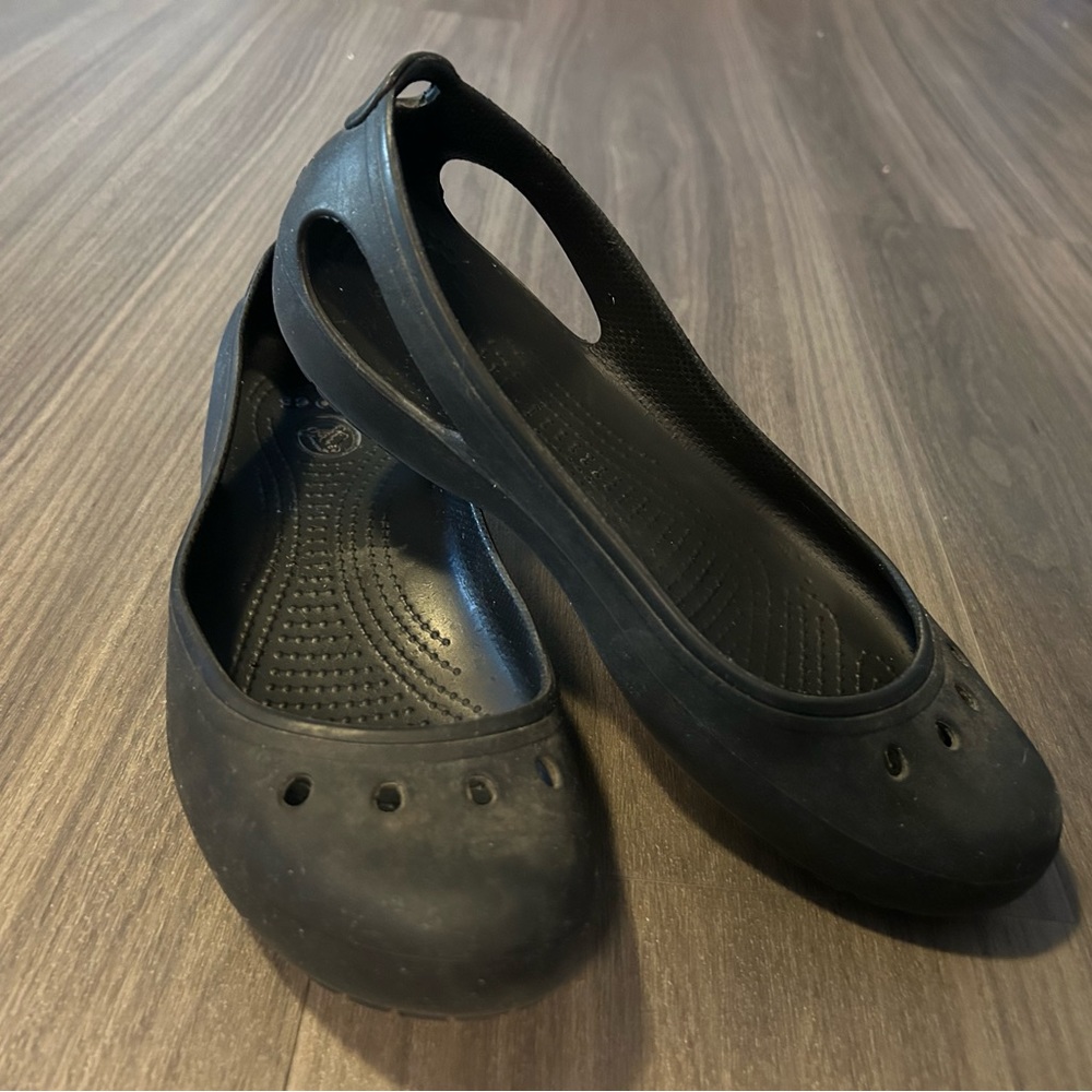 Women's Crocs Kadee Ballet Flats, size 9 wide, black